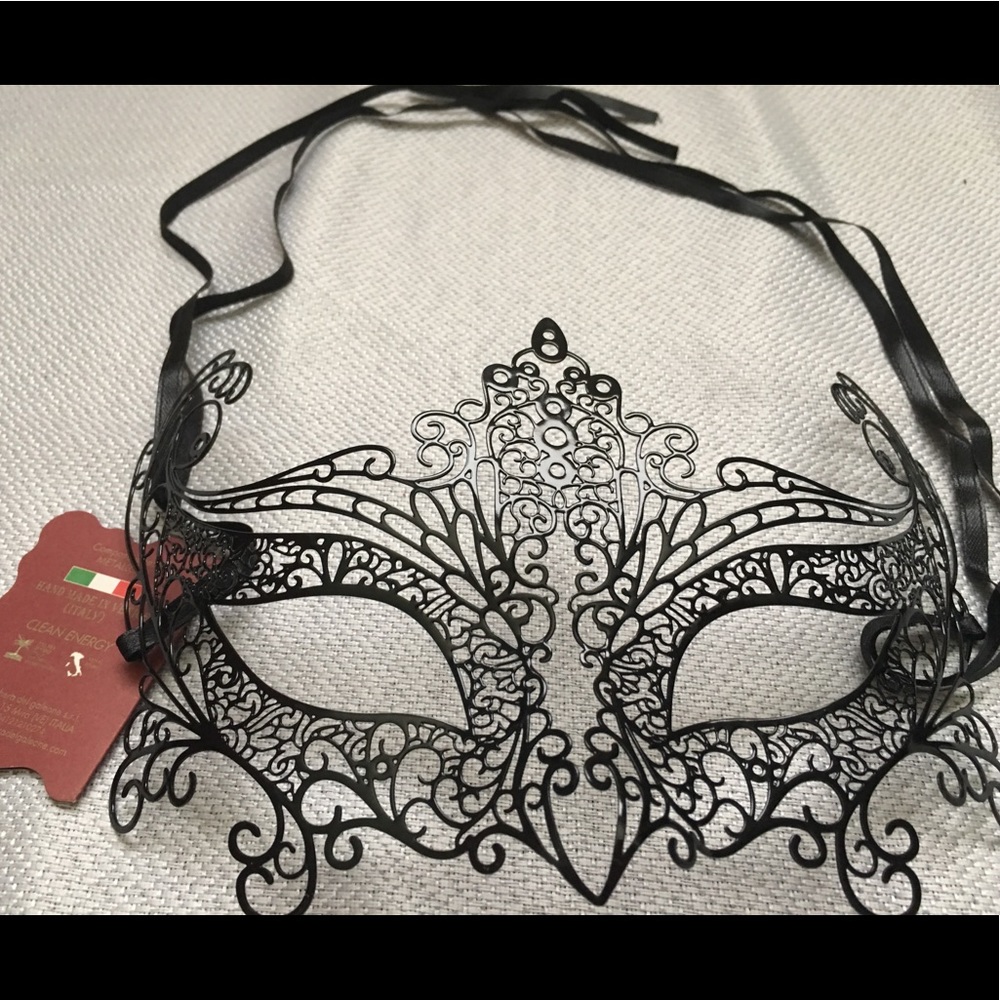 NWT masquerade mask MADE IN ITALY